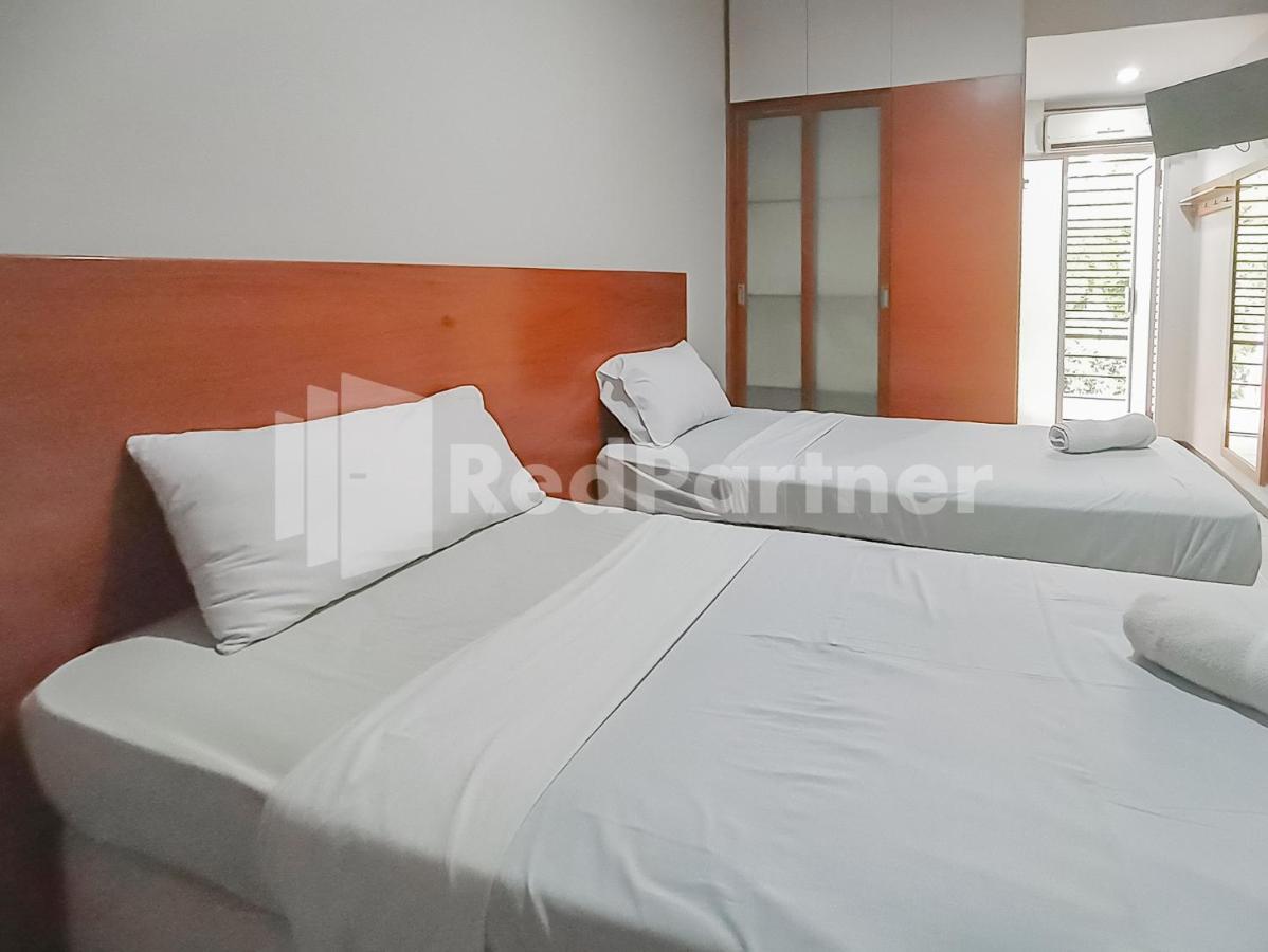 Sang Surya Guesthouse Syariah Near Rs Hasan Sadikin Mitra Reddoorz باندونج المظهر الخارجي الصورة