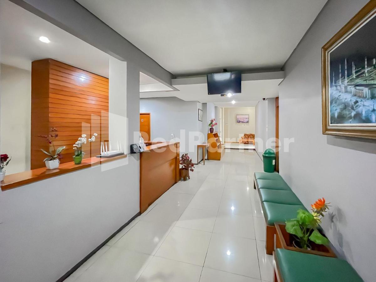Sang Surya Guesthouse Syariah Near Rs Hasan Sadikin Mitra Reddoorz باندونج المظهر الخارجي الصورة